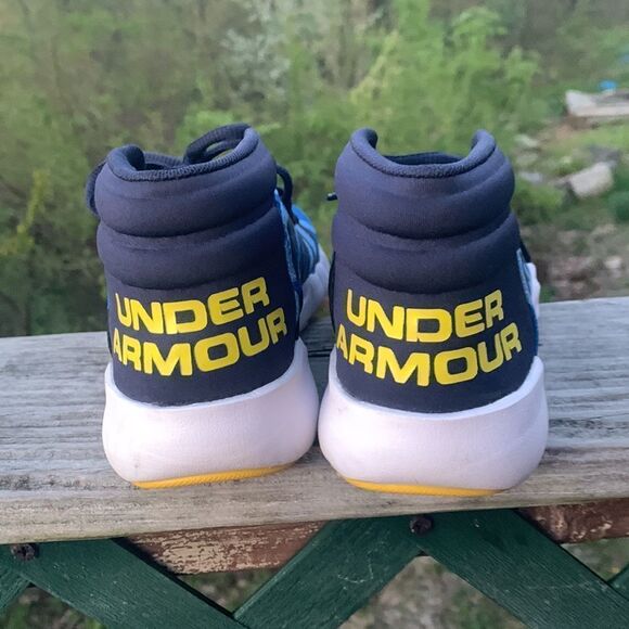 Under Armour  X Level destroyer sneakers Sz 3 Youth - Picture 3 of 8